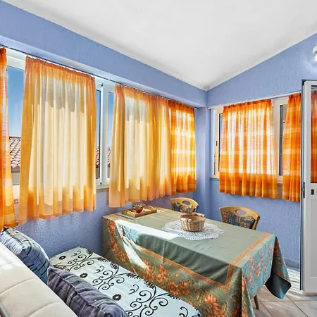 Casa Jelena With Shared Pool Kaštelir
