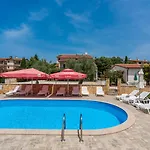 Casa Jelena With Shared Pool Kaštelir