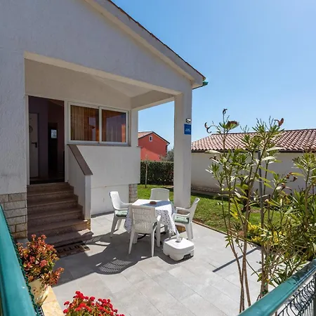 Casa Jelena With Shared Pool شقة