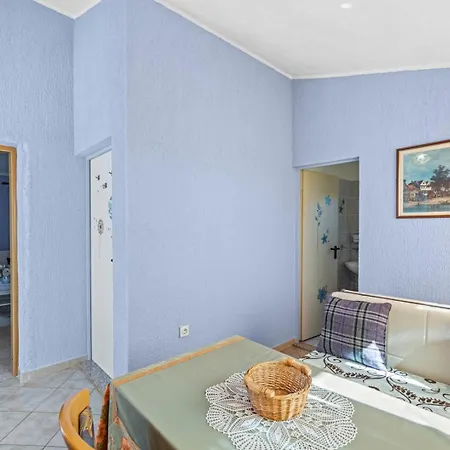 شقة Casa Jelena With Shared Pool *