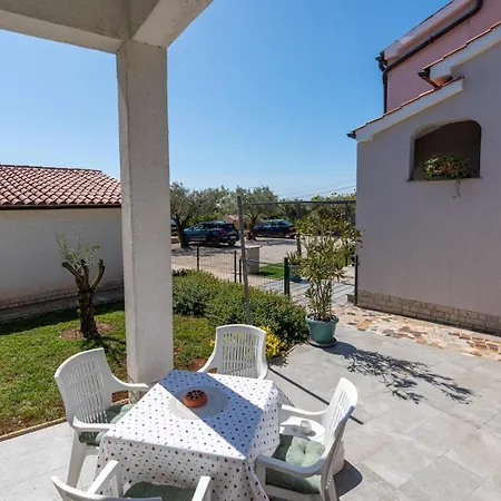 Casa Jelena With Shared Pool