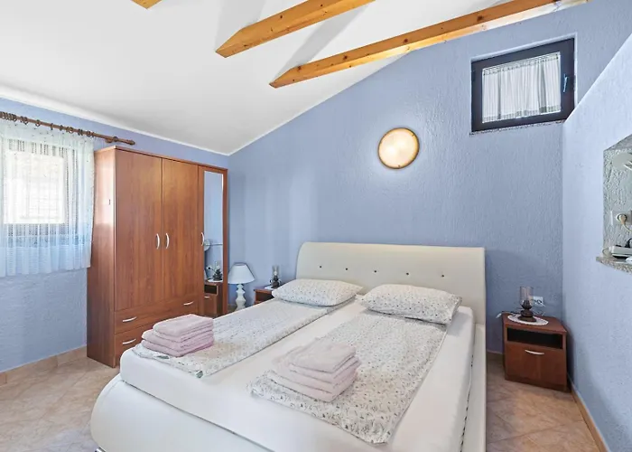 Casa Jelena With Shared Pool * Kaštelir